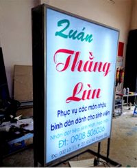 Bảng hiệu hộp đèn